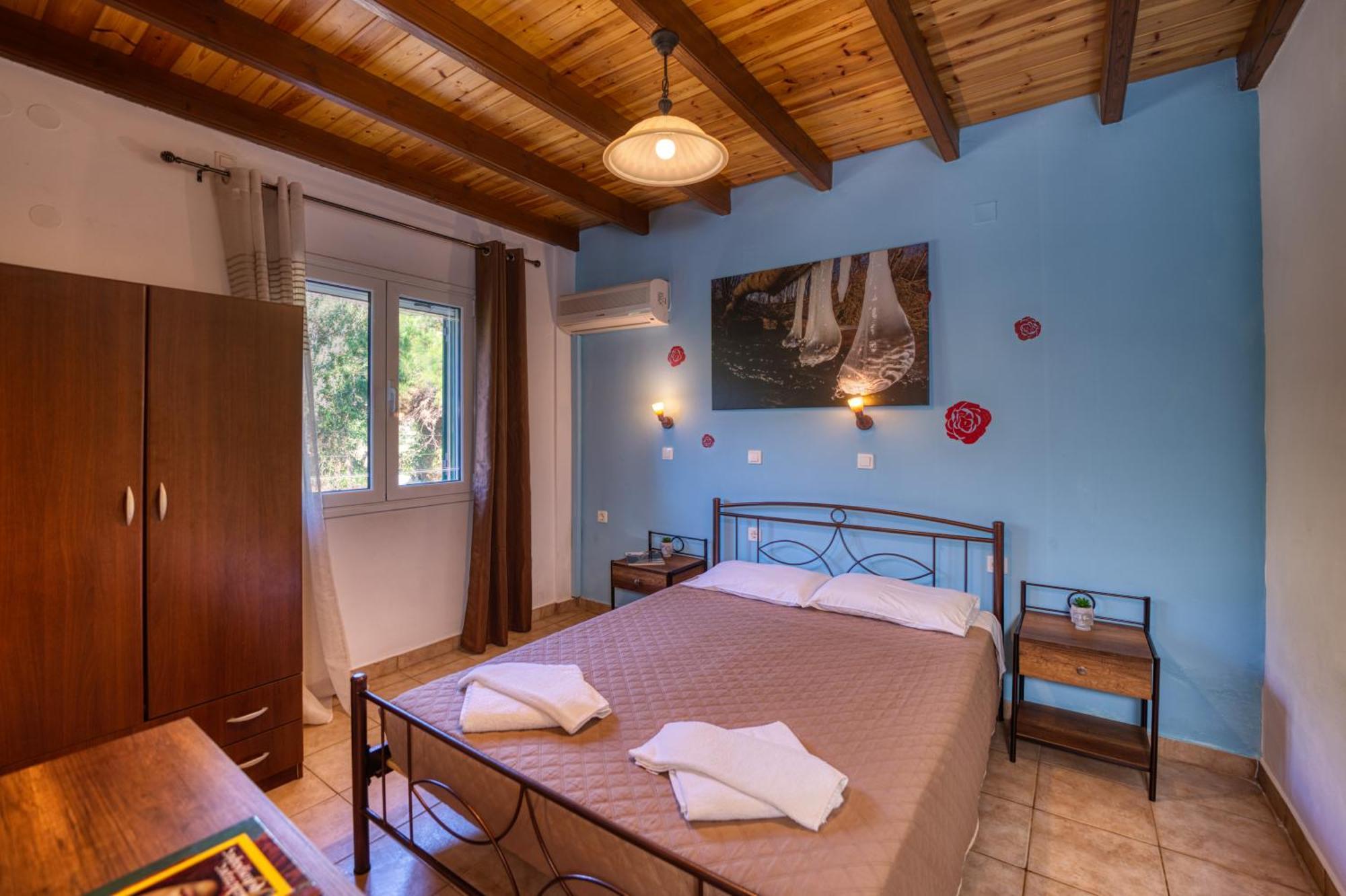 Stefanias Appartments Agios Matthaios (Corfu)